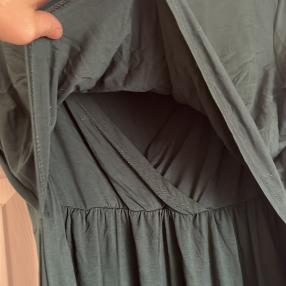 Breastfeeding dress - Picture 2 of 3